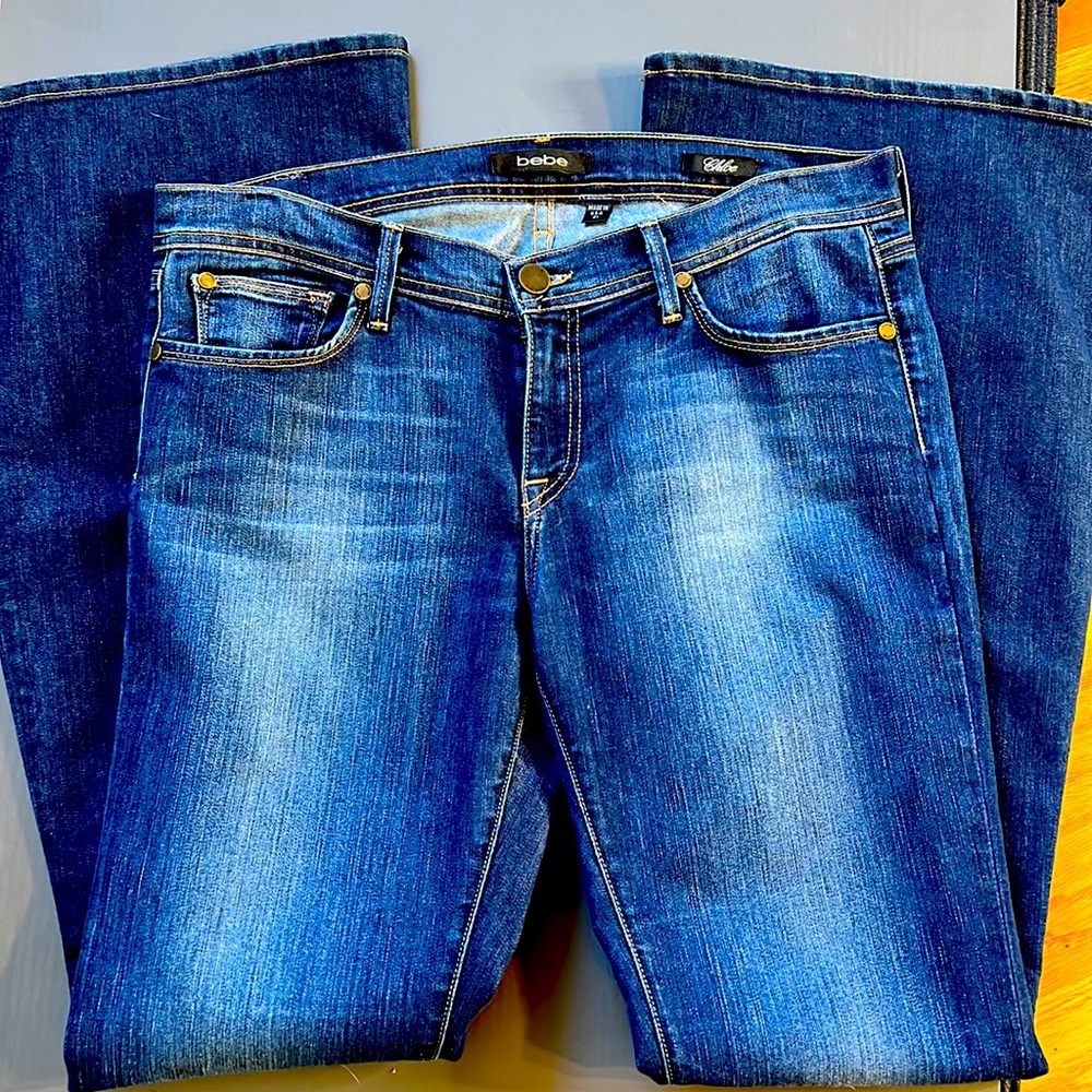 Bebe “Chloe” Bell Bottom Dark Denim Jeans. Sz31.